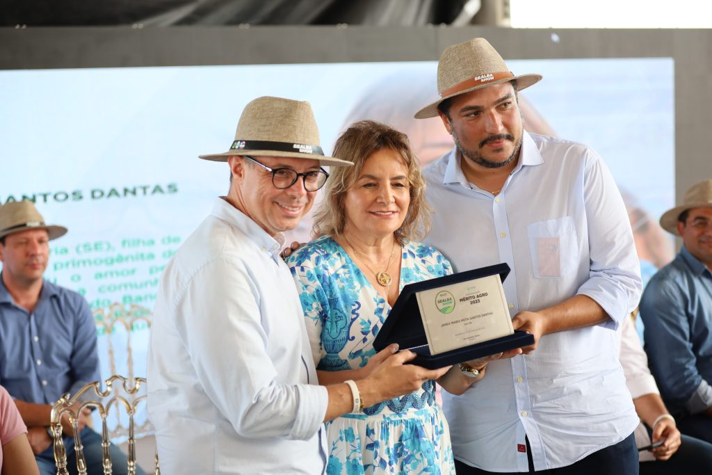 Sealba Show concede título do Mérito Agro a produtores de Sergipe